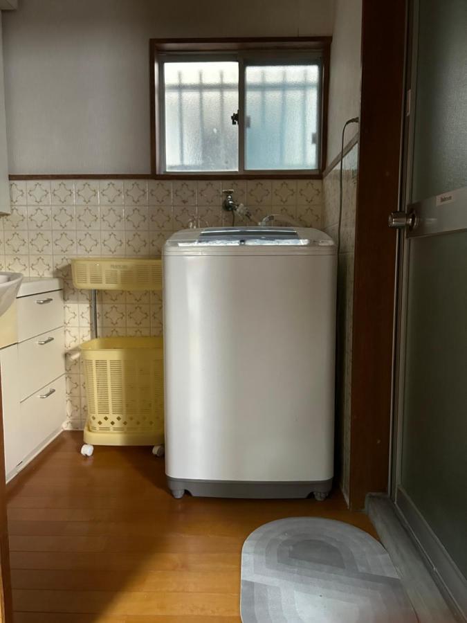 Kix House Waraku III 和楽三号館 Hotel Izumisano Bagian luar foto